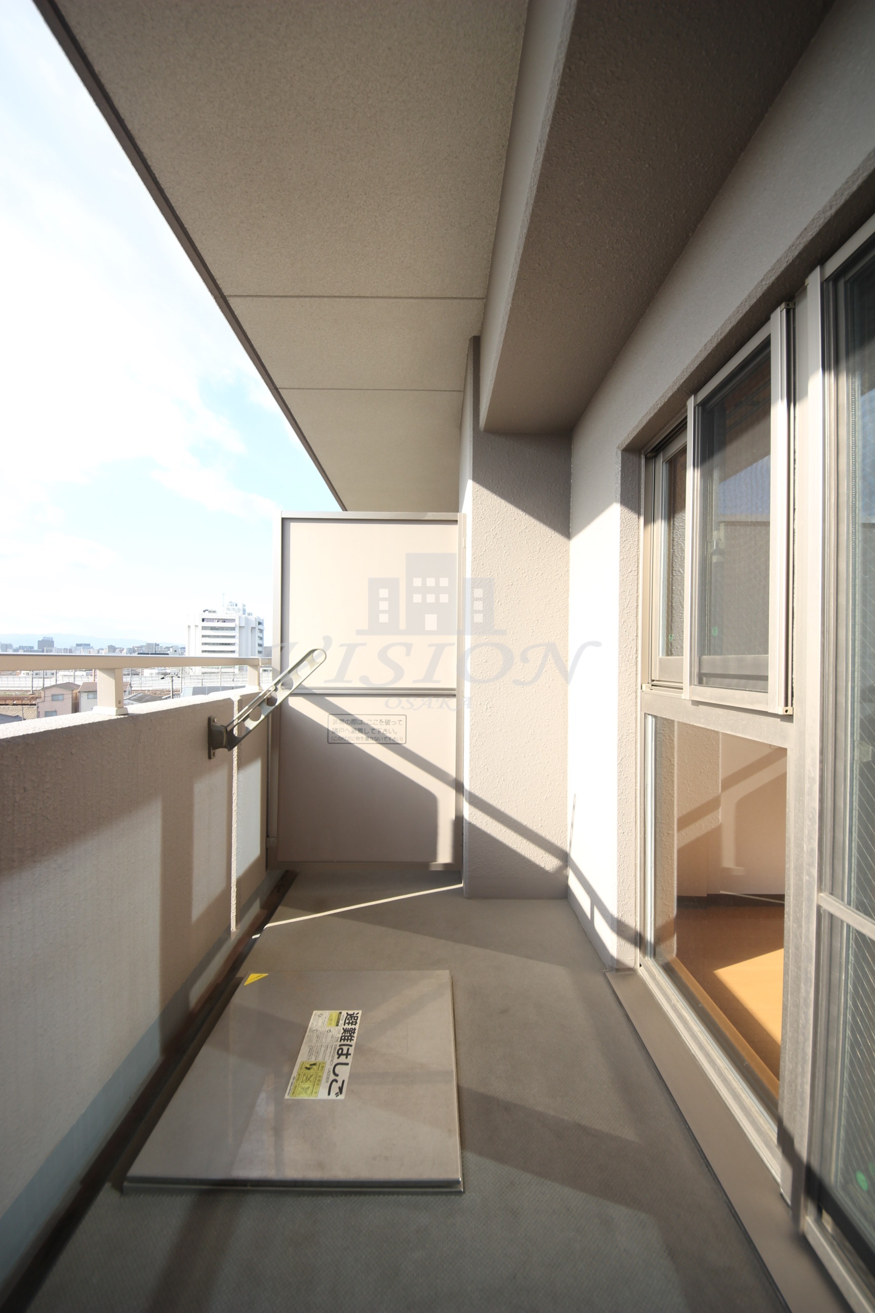 阪急千里線 吹田駅 徒歩4分 9階建 築16年の内装写真