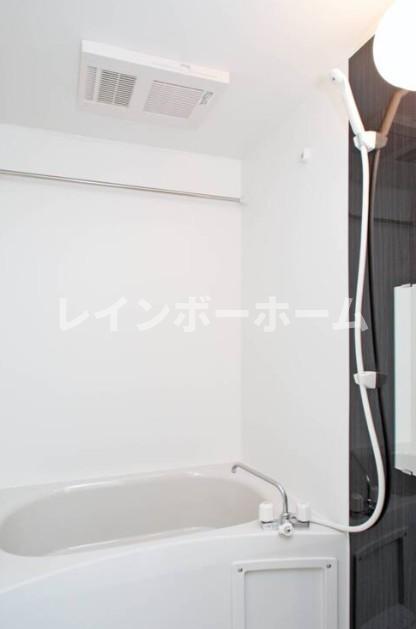 バス・シャワールーム　お風呂で日々の疲れを落としましょう