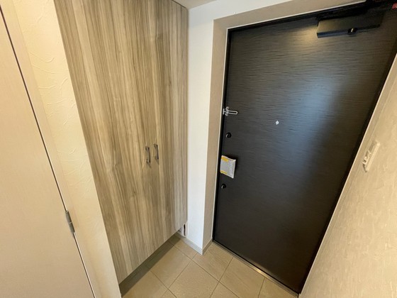 玄関　※別部屋の写真です