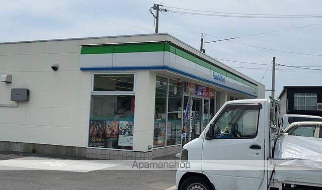 コンビニ　ファミリーマート玉野迫間店（コンビニ）まで1528m