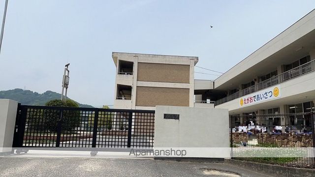 小学校　玉野市立荘内小学校（小学校）まで2288m