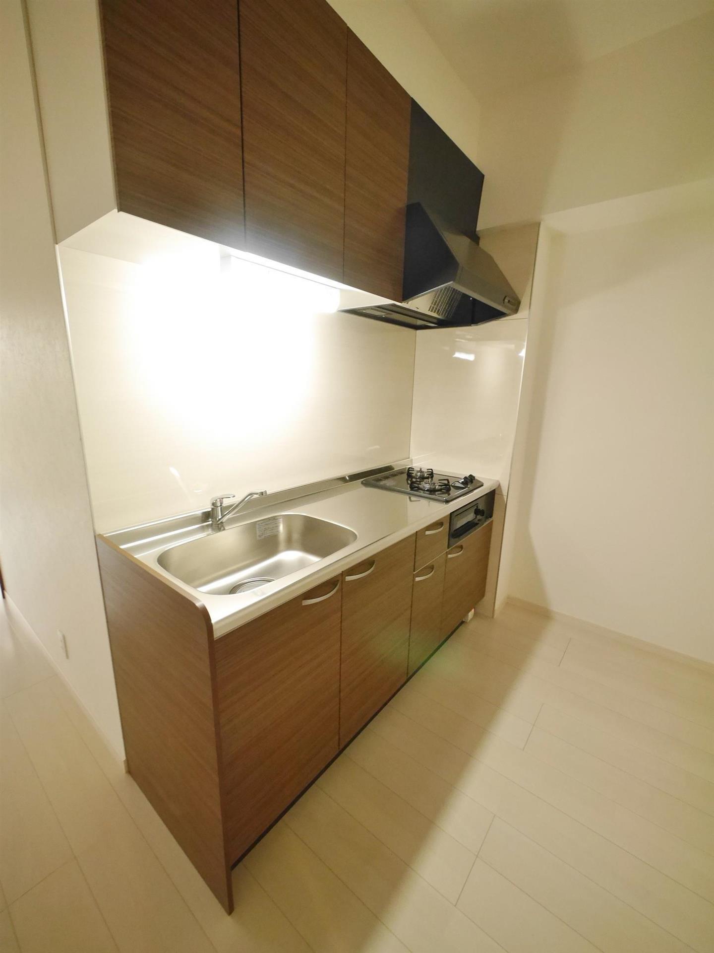 THE SQUARE Club Residenceのキッチン写真