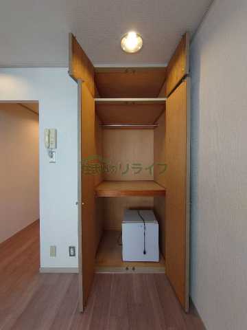 収納　別部屋の参考写真となります。