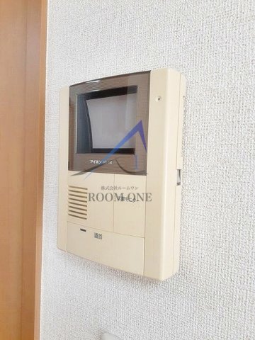 セキュリティ　モニター付きインターホンです。