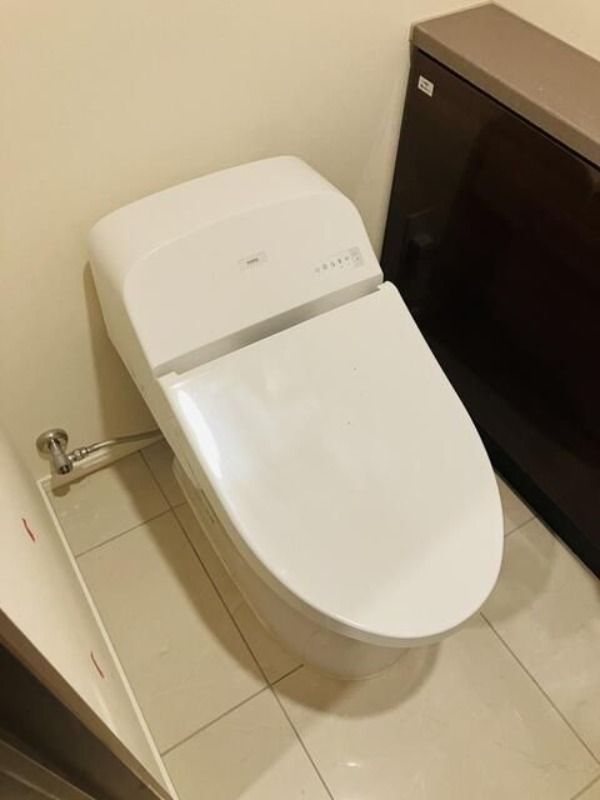みなとみらい線 馬車道駅 徒歩1分 59階建 築7年のトイレ写真
