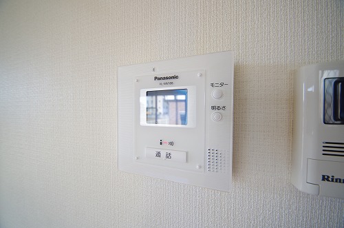 セキュリティ　類似室内