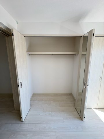 クリエオーレ新堂IIの内装写真