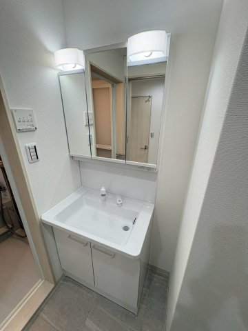 クリエオーレ新堂IIの内装写真