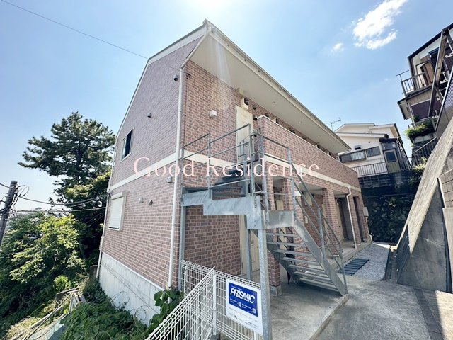 建物外観　【南向きの明るいお部屋です】