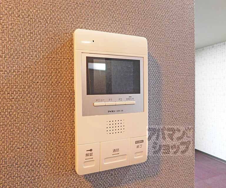 その他設備　モニター付きインターホンです。