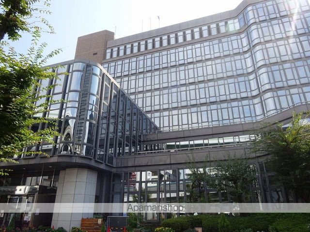 役所　大阪中央区役所（役所）まで540m