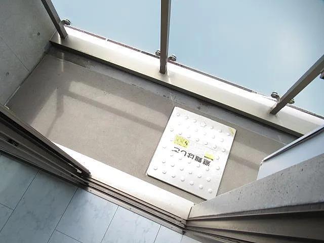 東京メトロ千代田線 北千住駅 徒歩5分 6階建 築20年の内装写真