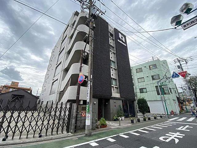 東京メトロ千代田線 北千住駅 徒歩5分 築20年