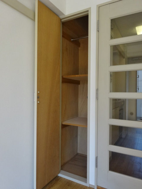 収納　参考写真（同建物別部屋のものです）