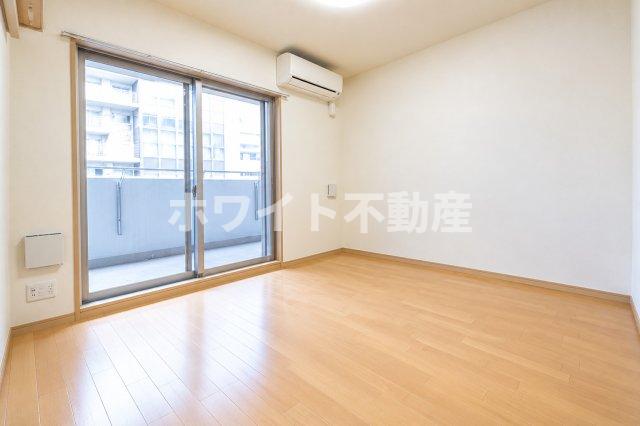 近鉄奈良線 大阪上本町駅 徒歩4分 12階建 築22年の居間写真