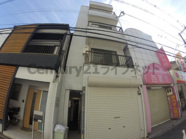 淡路メゾンフラワーの外観写真