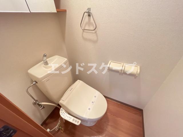 ＪＲ高崎線 高崎駅 徒歩32分 3階建 築22年のトイレ写真