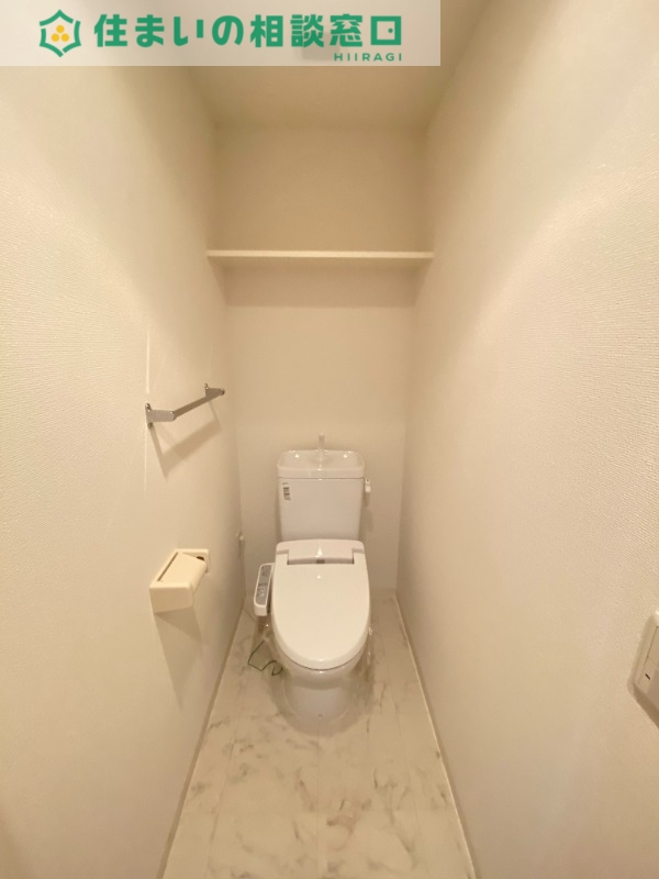 愛知環状鉄道 中岡崎駅 徒歩8分 6階建 築13年のトイレ写真