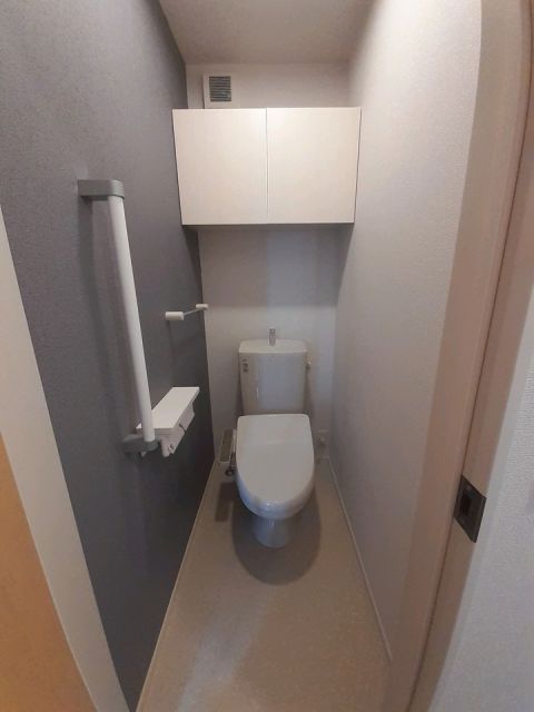カーサ ブラーボ ドゥーエのトイレ写真