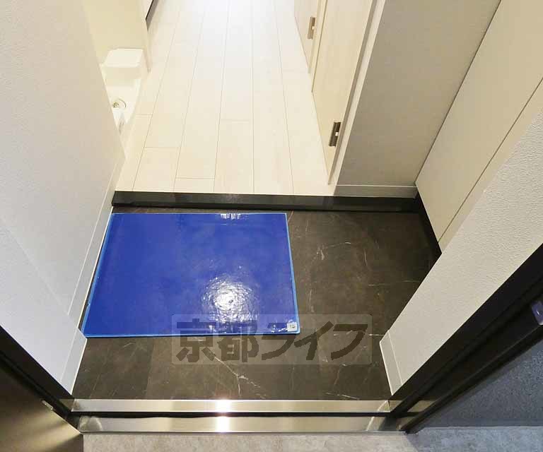 京阪本線 藤森駅 徒歩6分 7階建 築2年の玄関写真