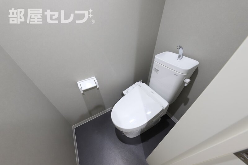 トイレ　同タイプ内装写真同タイプ内装写真