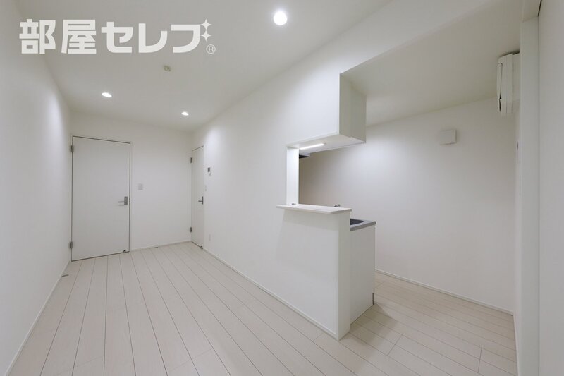 居室・リビング　同タイプ内装写真