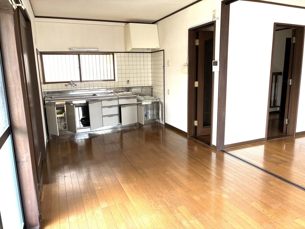 唐湊1丁目貸家の居間写真