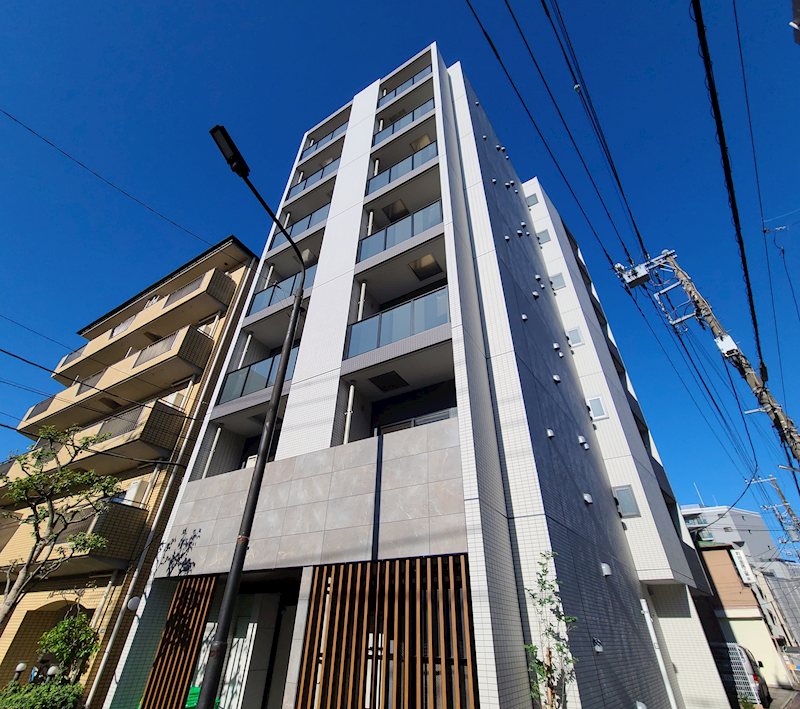 建物外観　タイル貼りの分譲賃貸