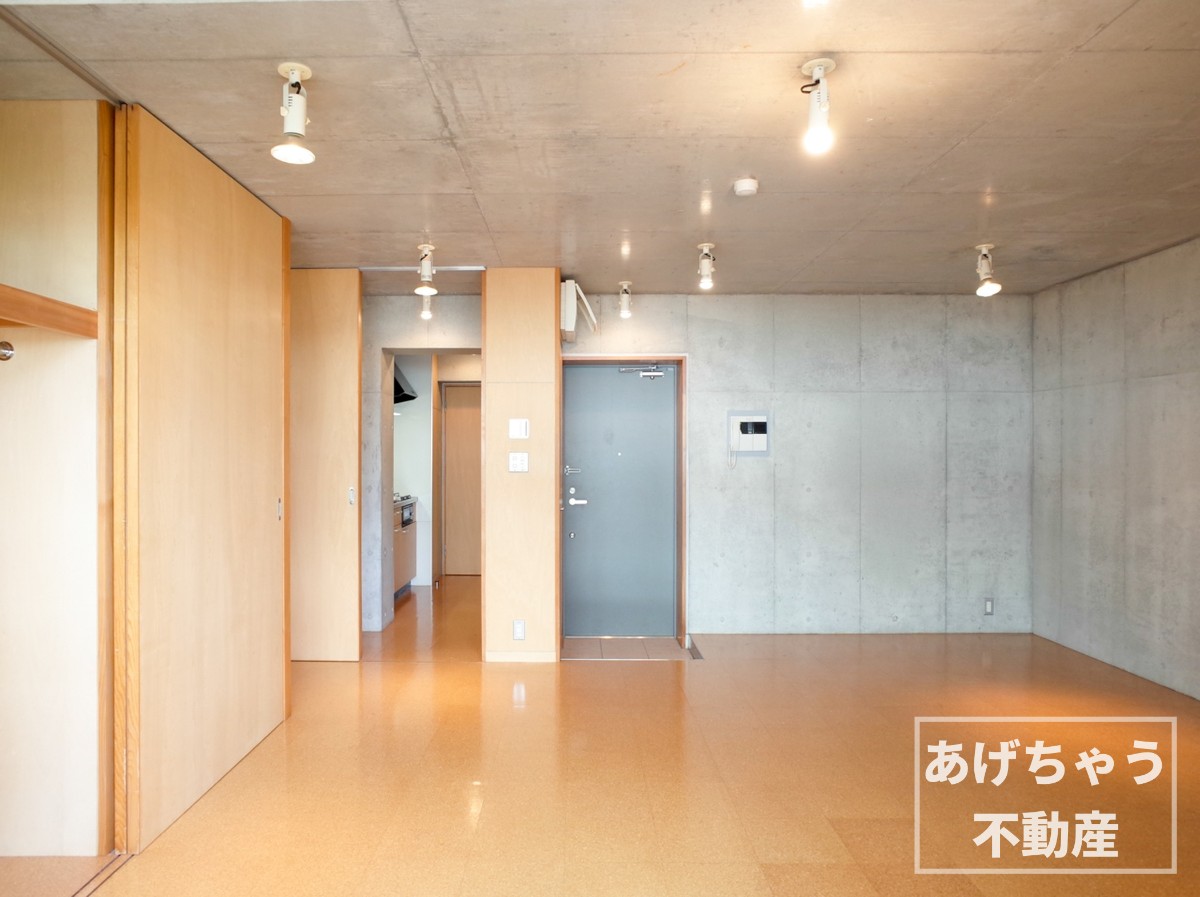 東京メトロ丸ノ内線 西新宿駅 徒歩3分 8階建 築23年の内装写真
