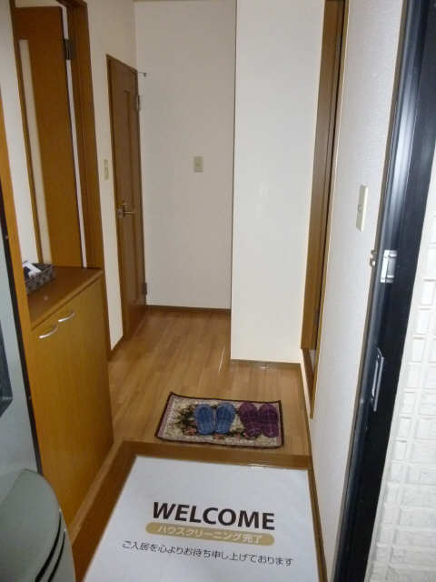 セジュール秀の玄関写真