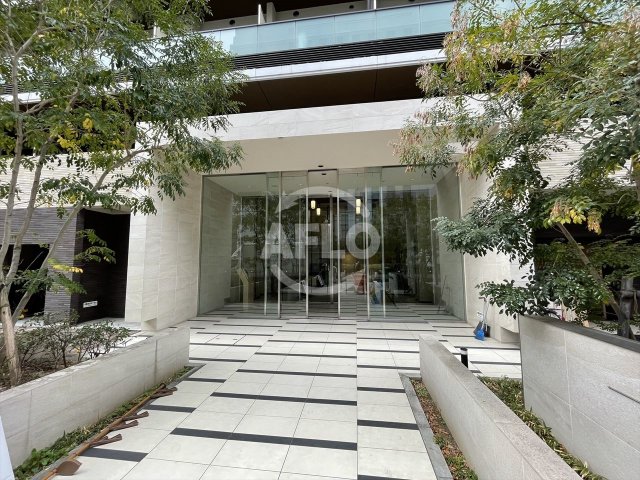 エントランス　スプランディッド淀屋橋DUE　エントランス