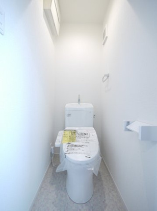 岡山電軌清輝橋線 清輝橋駅 徒歩59分 4階建 築56年のトイレ写真