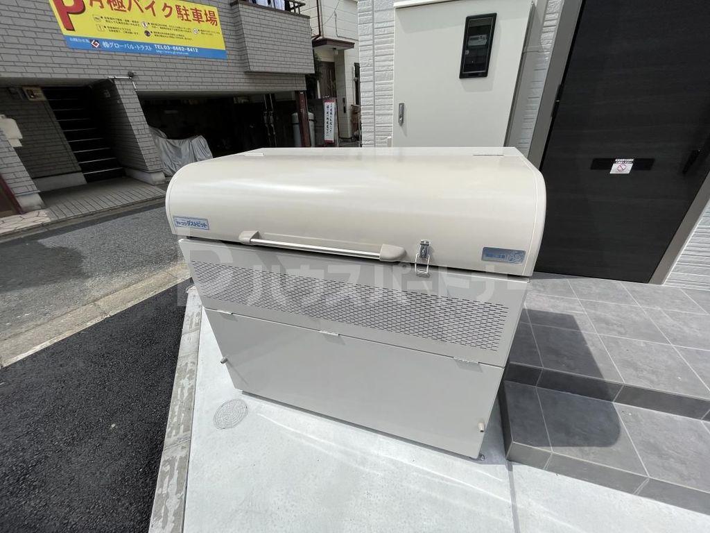 アヴァンス西小岩の外観写真