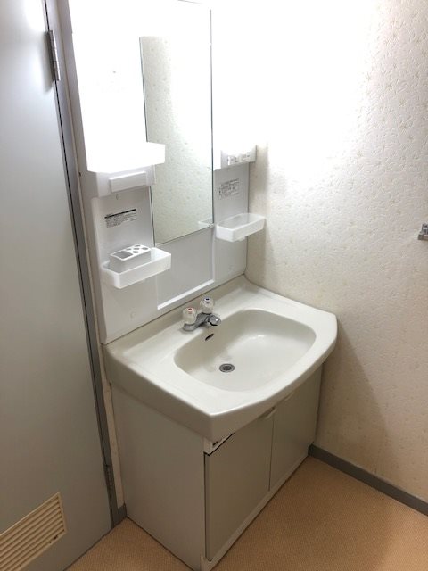 洗面設備　独立洗面台完備！