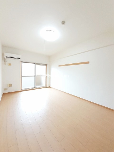 居室・リビング　☆快適なくつろぎ空間です☆