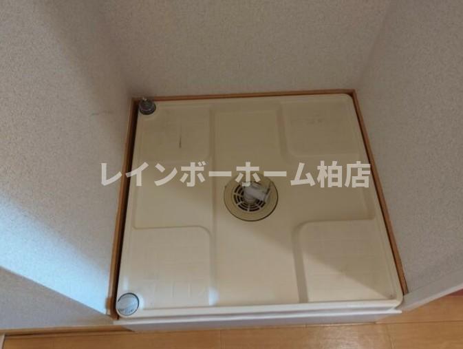 その他設備　室内洗濯機置き場です
