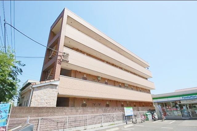 建物外観　安心オートロック完備