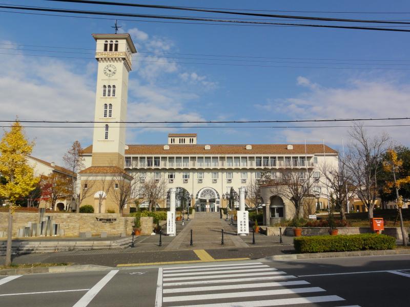 【ウィンザーコートの大学・短大】