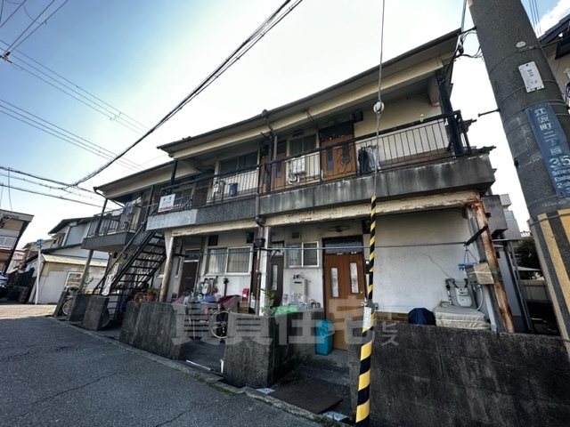 内田文化住宅の建物外観