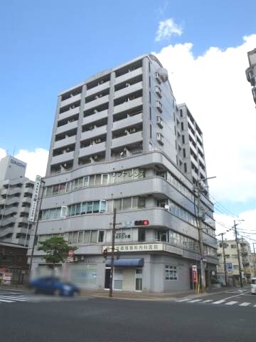 【Ｂｅｒｇａｍｏｔｔｏ吉野町の建物外観】