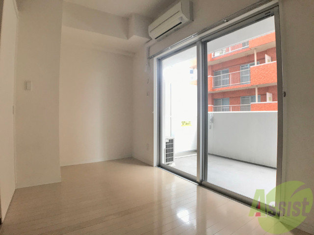 その他部屋・スペース　白を基調とした清潔感あふれるお部屋ですよ。