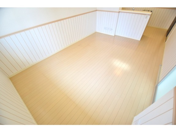 居室・リビング　★広々ダイニング写真です★