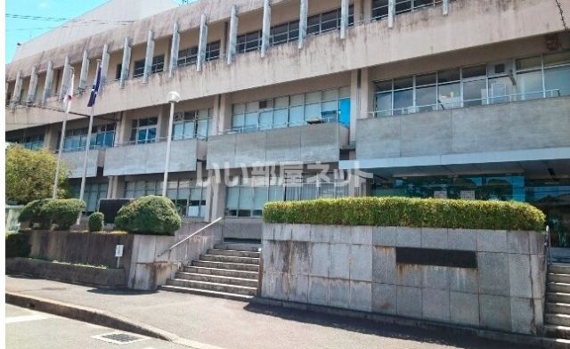 役所　交野市役所（役所）まで940m