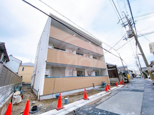 【ロータス柏田本町の建物外観】