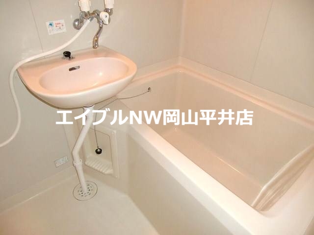 バス・シャワールーム　イメージ