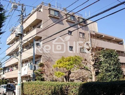 小平市学園西町のマンションの建物外観