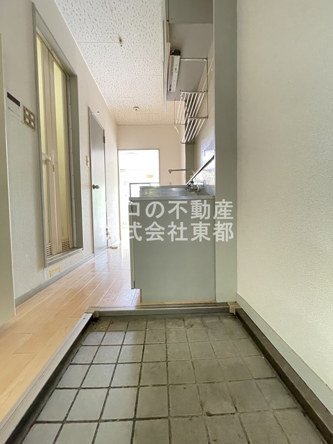 玄関　玄関から見たお部屋です☆