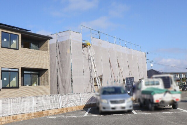 【筑西市下中山のアパートの建物外観】