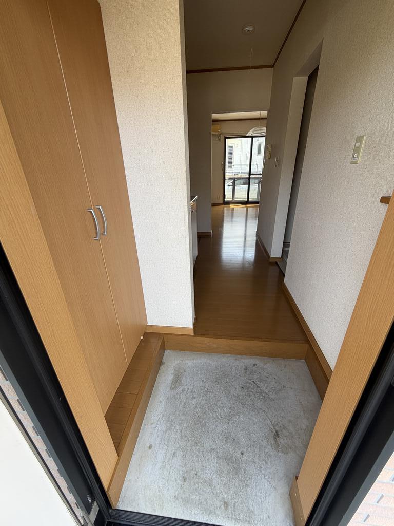メゾン塩貝の玄関写真