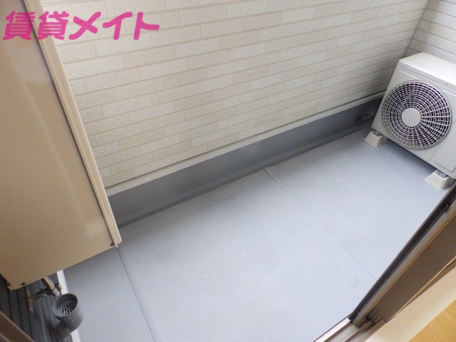 バルコニー　同型参考写真